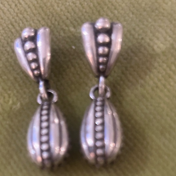 VTG Brighton Pierced Silver Dangle Earrings Classic Neutral - Picture 1 of 6